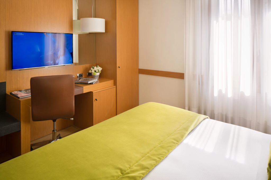 Starhotels Tourist — photo 8