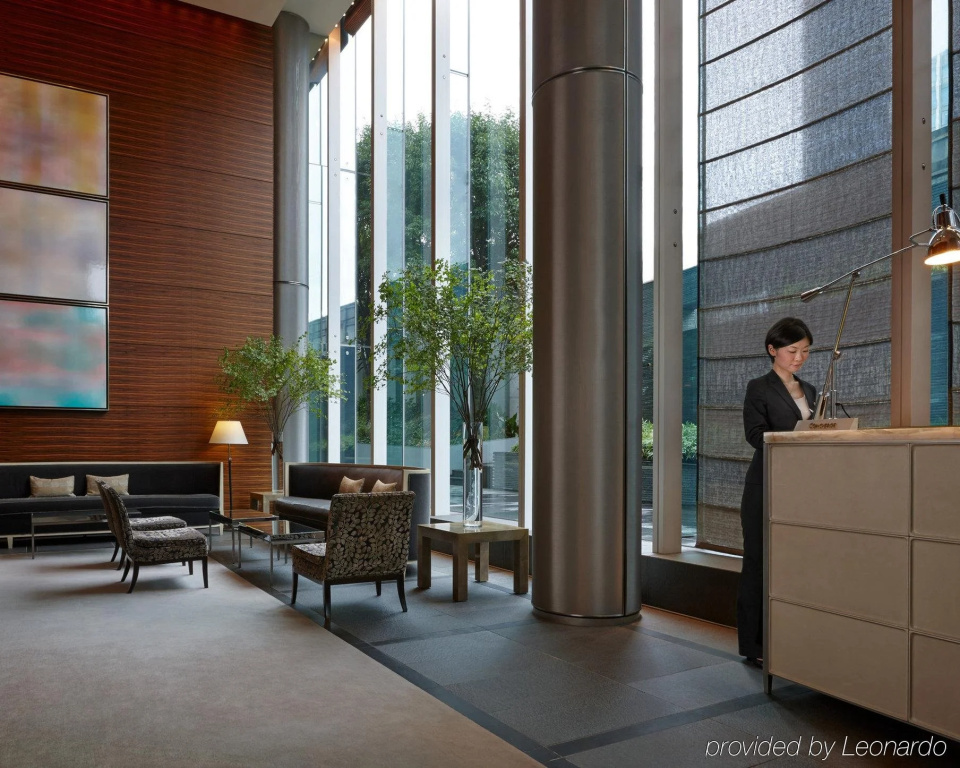 Four Seasons Hotel Tokyo at Marunouchi, photo 2