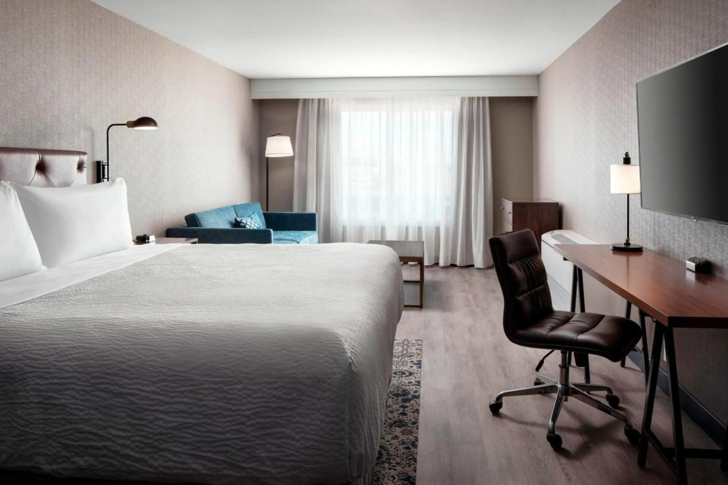 Four Points by Sheraton Hotel & Suites San Francisco Airport — photo 7