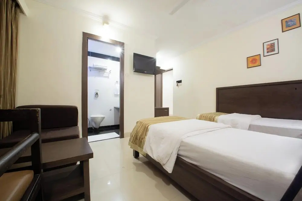 Hotel Aroma Executive — photo 4