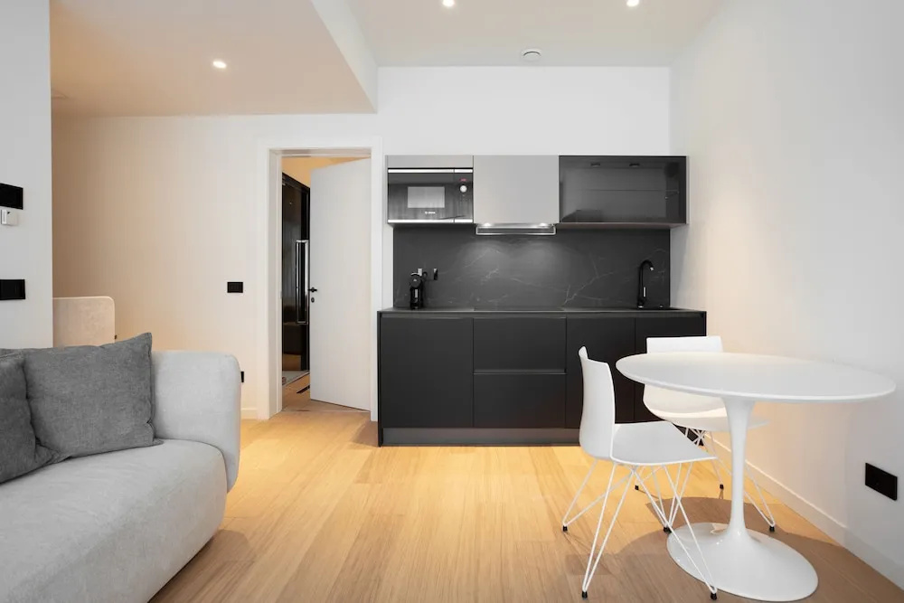 Sant'Ambrogio Apartments — photo 3