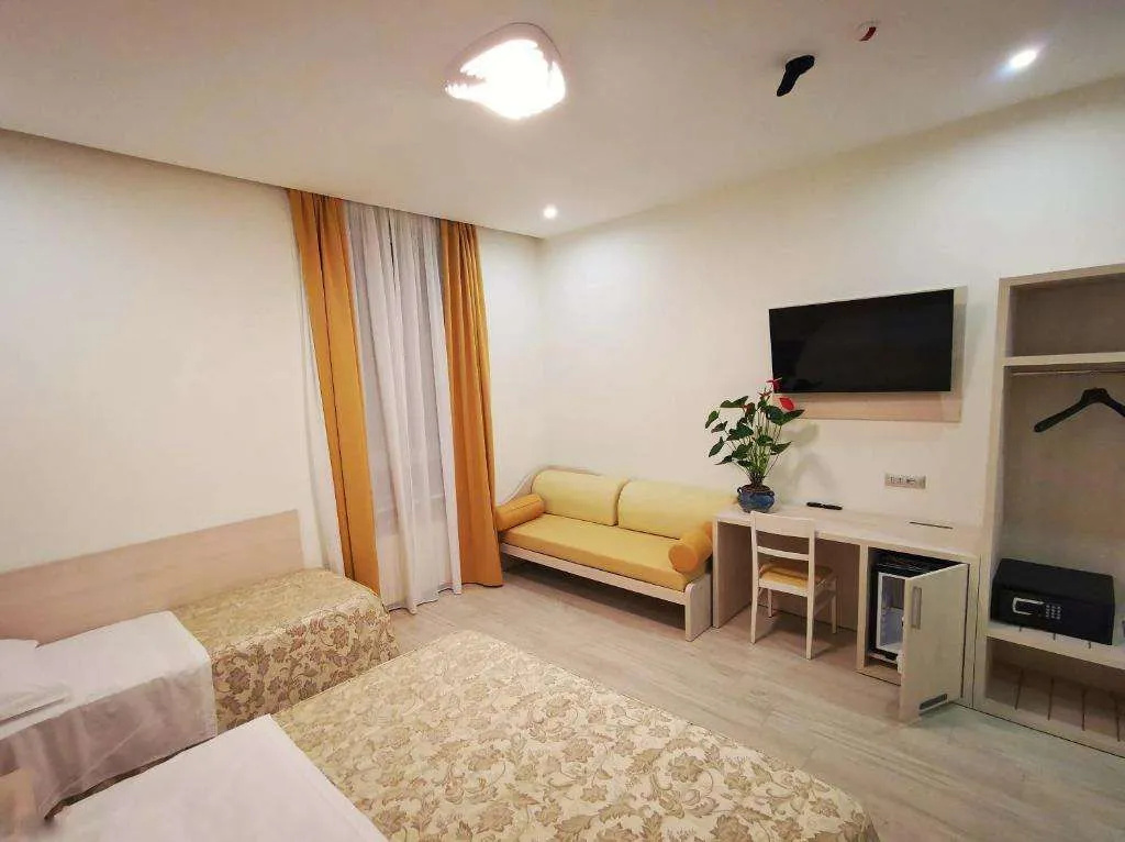 Metropoli Hotel — photo 3