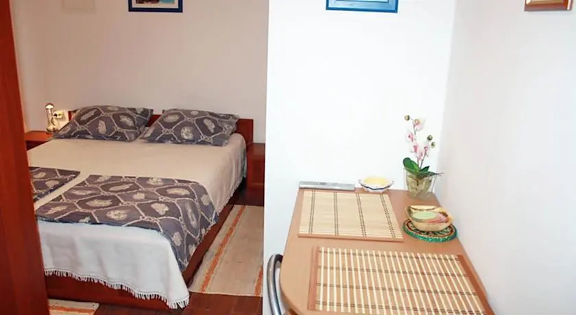 Split Rooms, photo 2