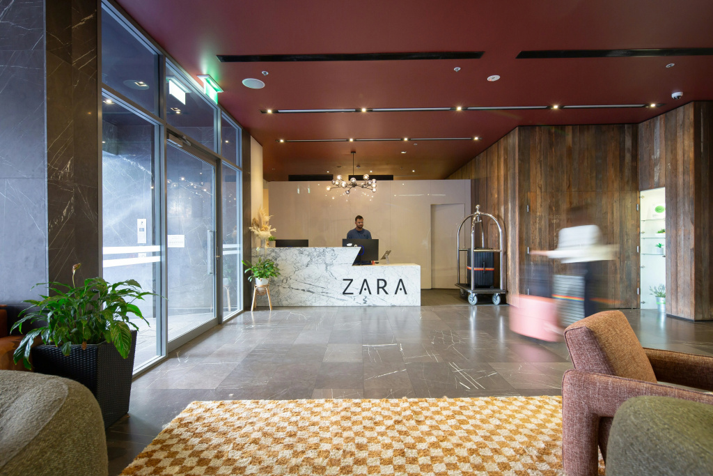 Zara Tower Hotel, photo 2