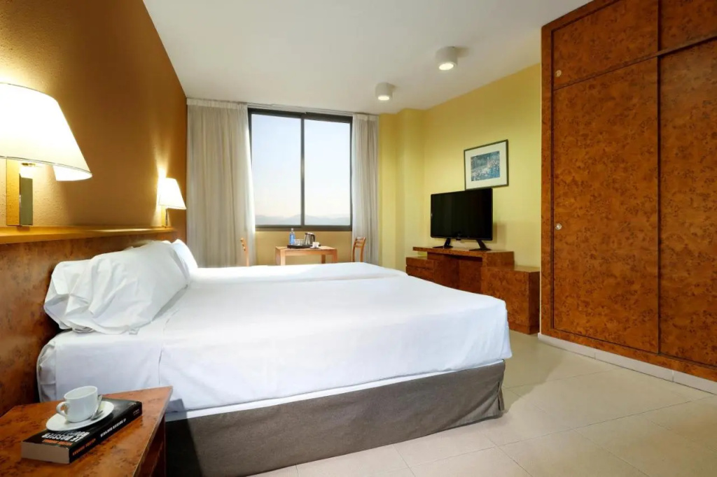 Hesperia Sant Joan Hotel — photo 7