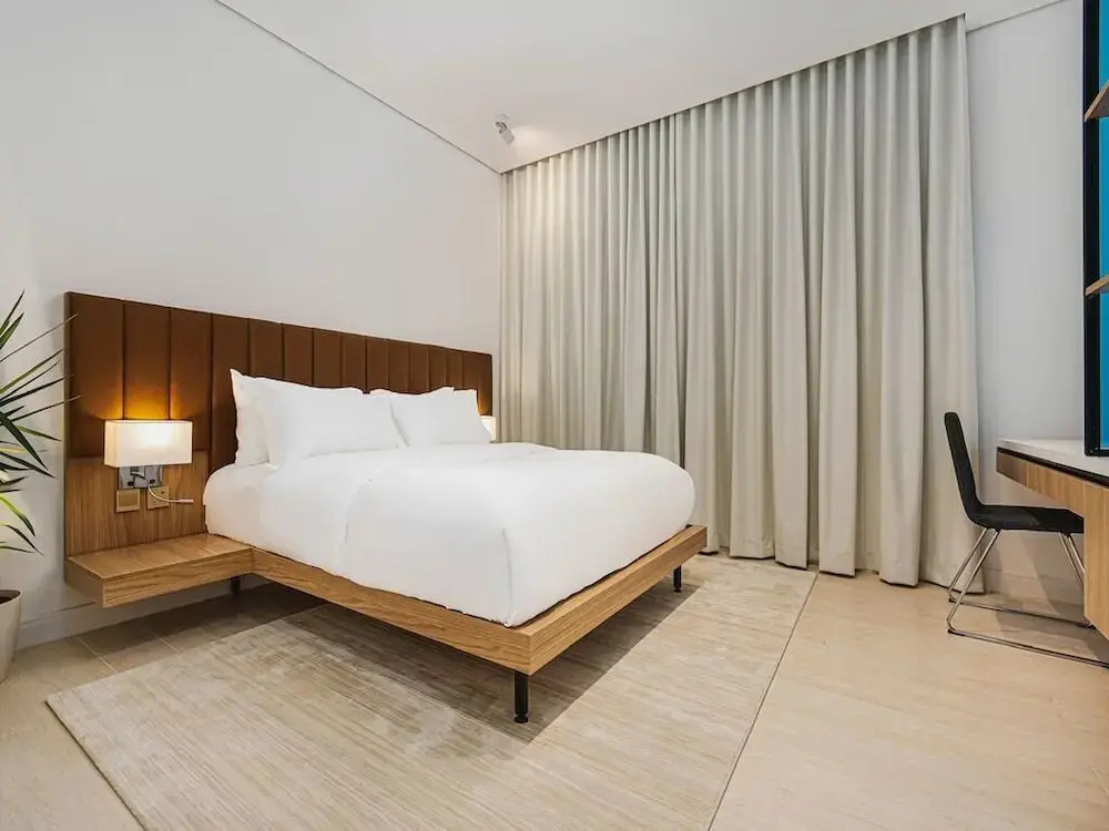 Beautifully Designed Two-bedroom Apartment, photo 5