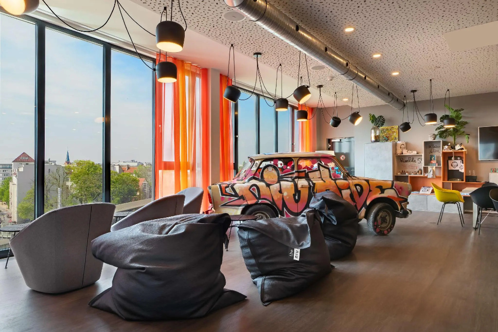 Holiday Inn - the niu, Hide Berlin Friedrichshain by IHG — photo 2