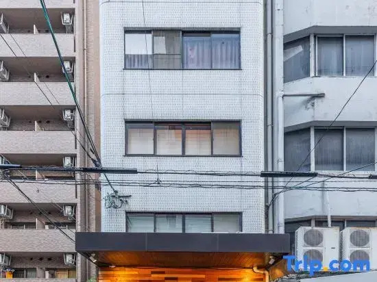 @Home Sakaisuji Honmachi - 5 mins walk to Sakaisuji Honmachi Station, 45 mins to Kansai Airport, photo 3