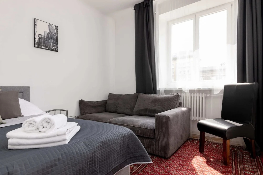 City Centre Apartment — photo 3