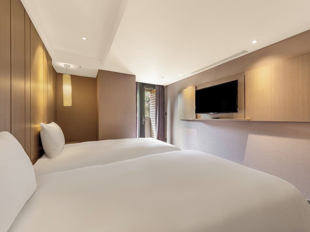 CHECK inn SELECT - Taipei NeiHu — photo 7