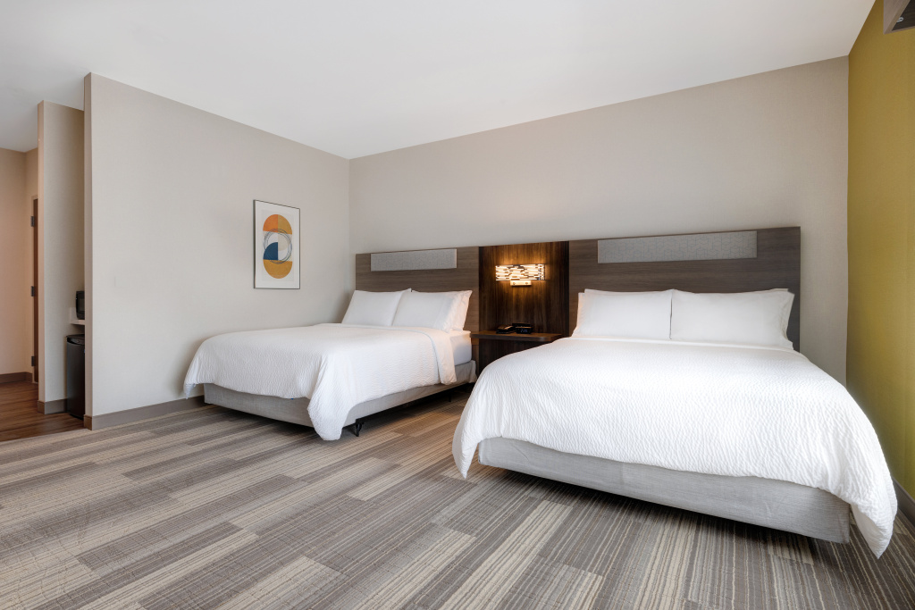 Holiday Inn Express & Suites Glendale Downtown by IHG — photo 6