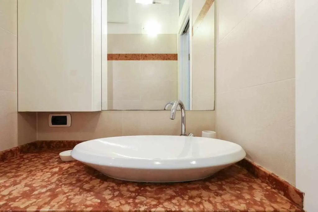 SV18C Charming modern flat S Ambrogio — photo 8