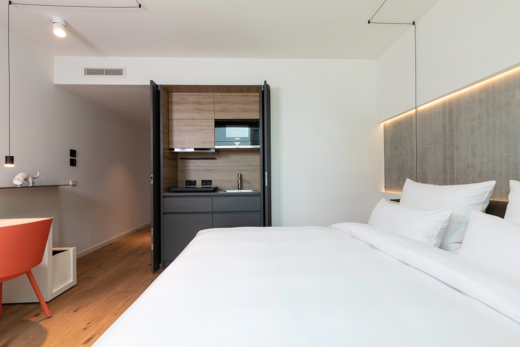 KPM Hotel & Residences Berlin, a Member of Design Hotels — photo 2