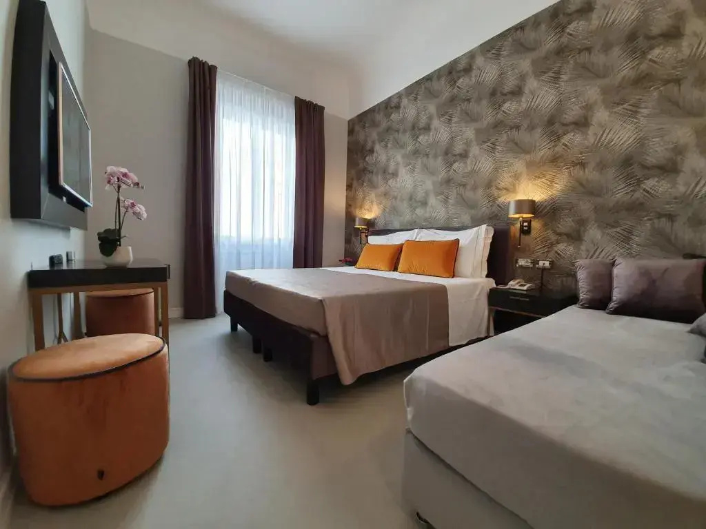 Maxim Axial Hotel — photo 2