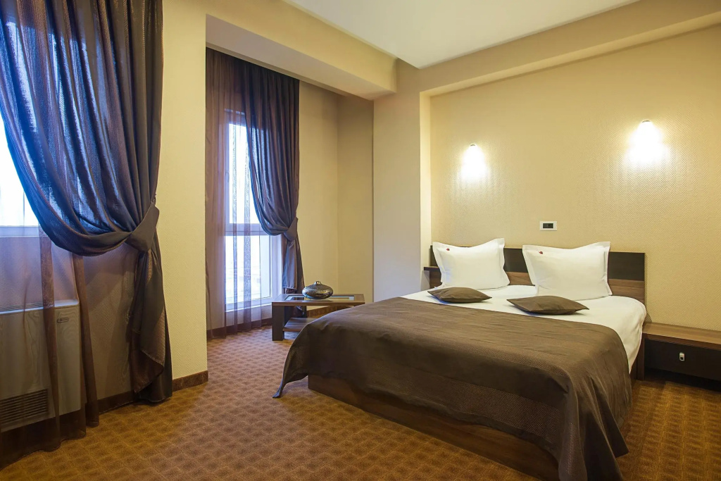 Inter Business Bucharest Hotel, photo 3