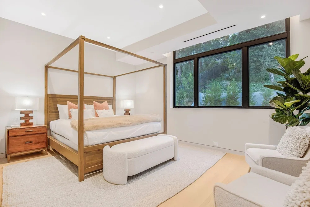 Hutton Modern, photo 3