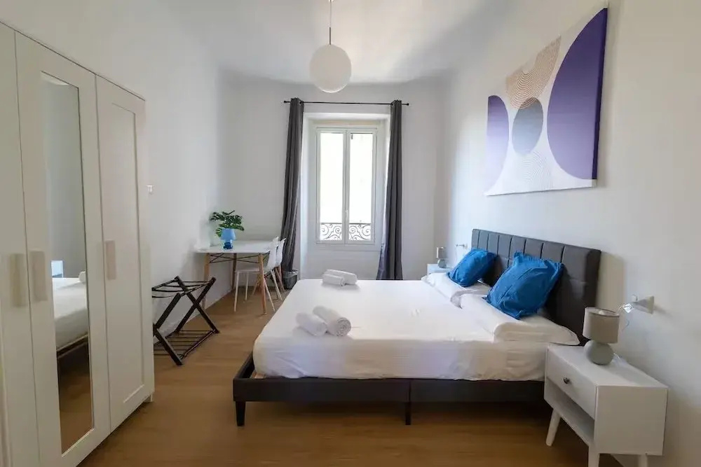 [Modern] 2BR/2BA • Metro Access • 12min Duomo — photo 2