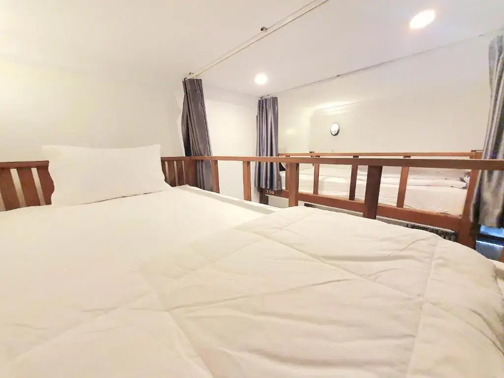 Darling Pub Hostel