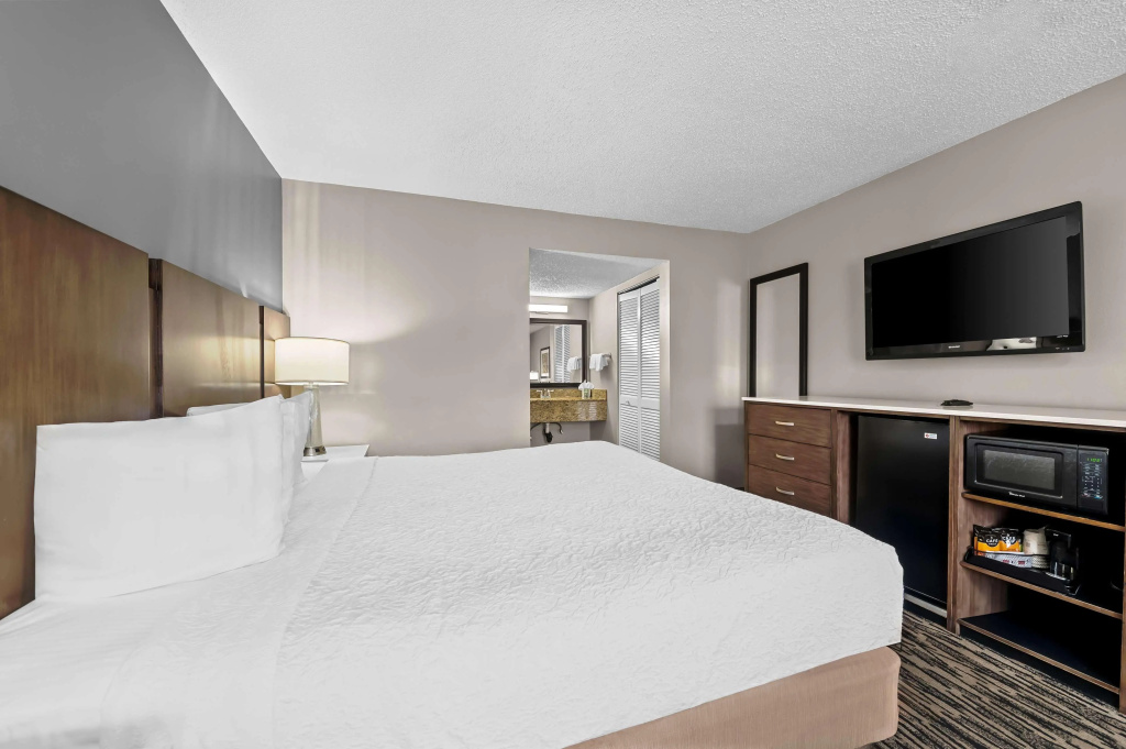 Best Western Los Alamitos Inn & Suites — photo 6