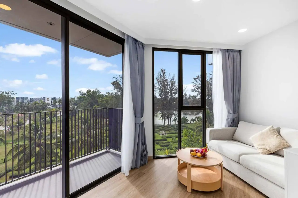 Laguna SkyPark Bang Tao 1 bedroom corner 2520 Apartments, photo 4