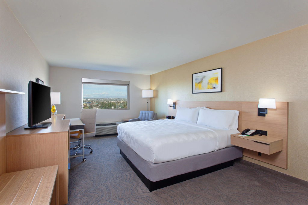 Holiday Inn Los Angeles - LAX Airport by IHG, photo 4