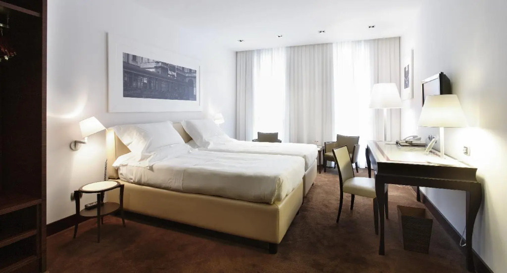 Unahotels Cusani Milano — photo 3