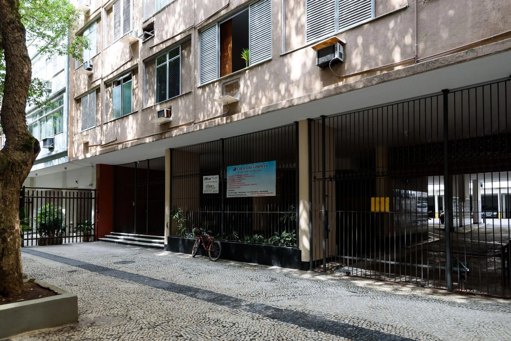 Apartamento Moderno c/ Garagem | SL 363/108