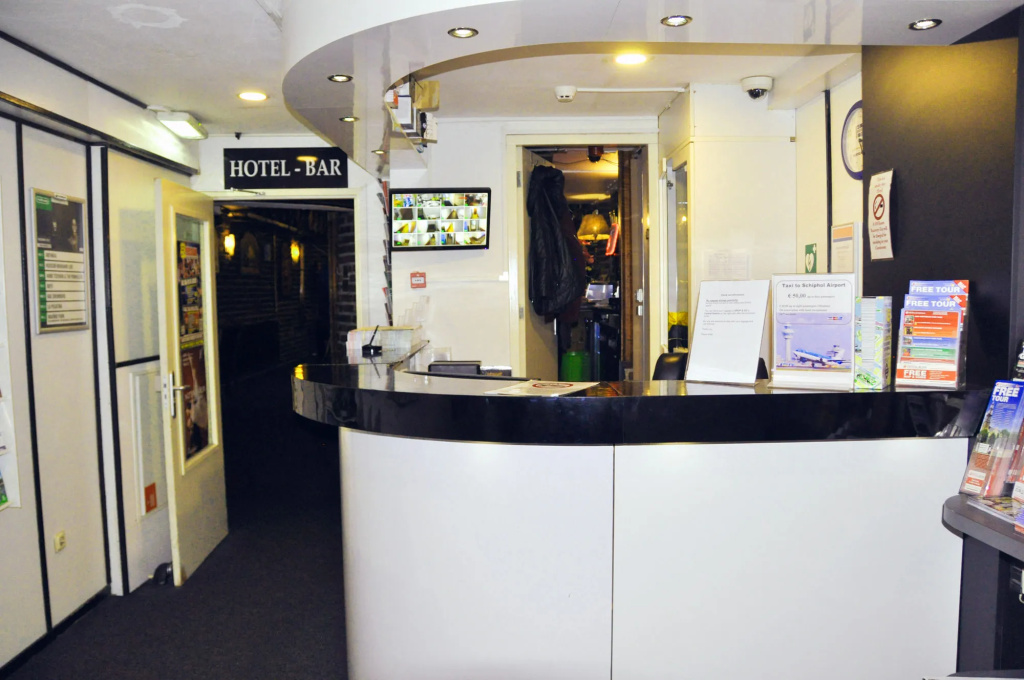 Travel Hotel Amsterdam — photo 2