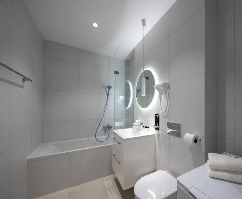 Towarowa Towers Residences — photo 8