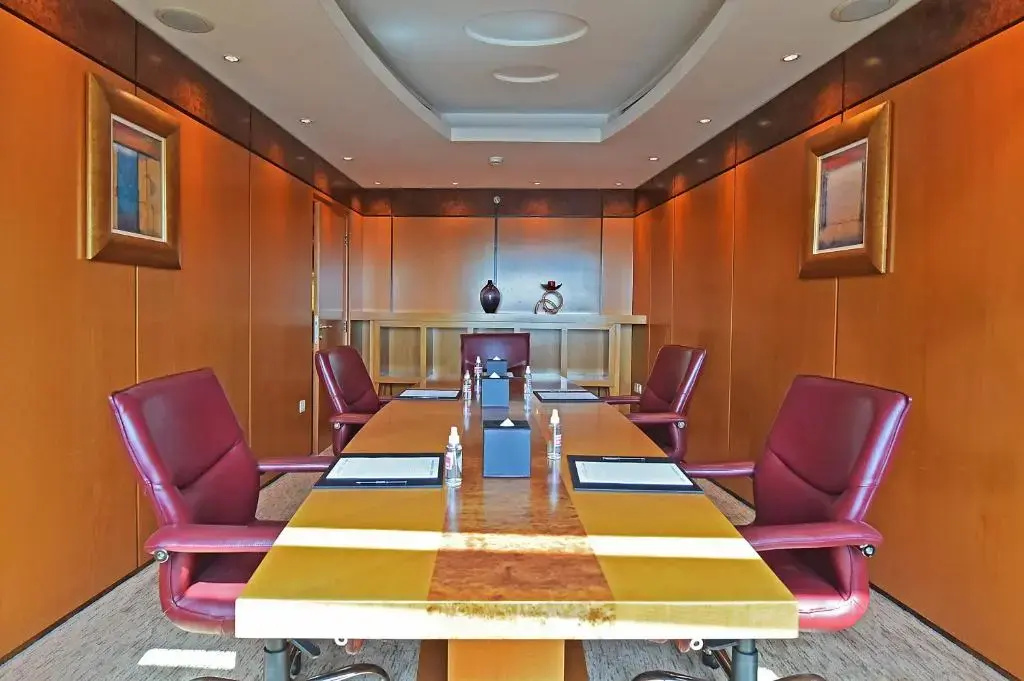 Отель Swissotel Al Murooj Dubai, photo 5