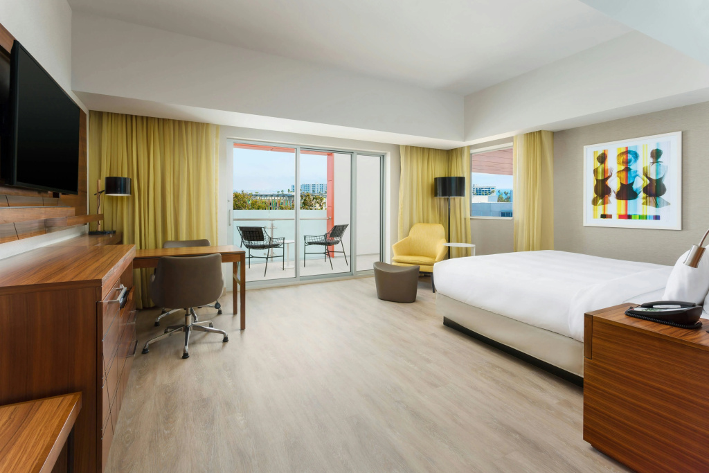 Courtyard by Marriott Santa Monica, photo 4