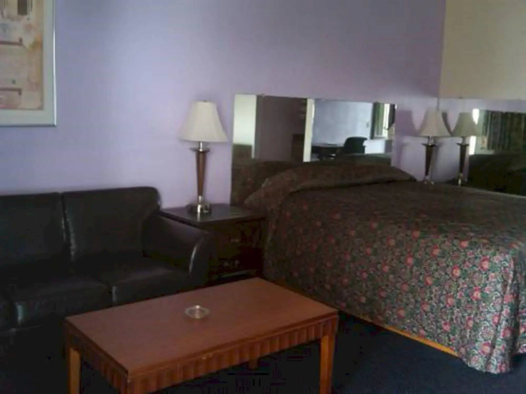 Crescent Inn — photo 3