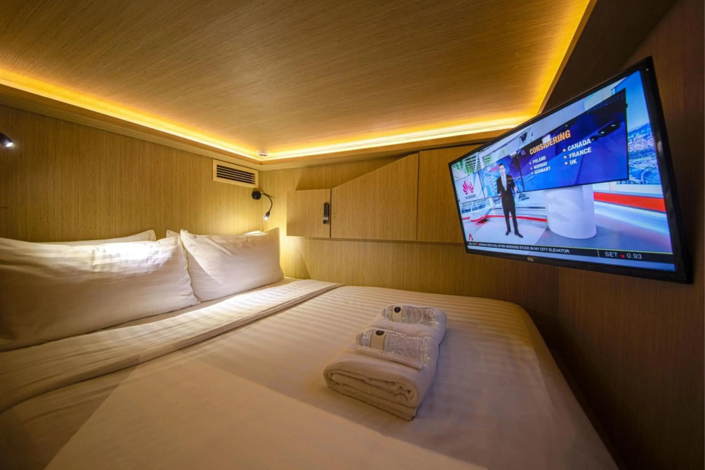 CUBE Boutique Capsule Hotel @ Kampong Glam — photo 4