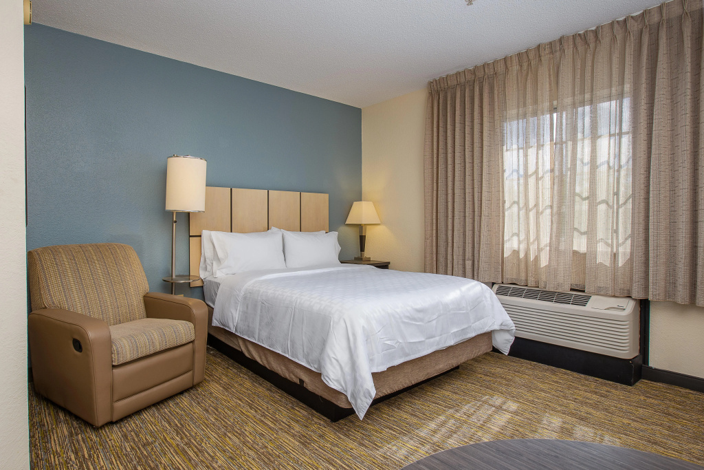 Sonesta Simply Suites Miami Airport Doral, photo 5