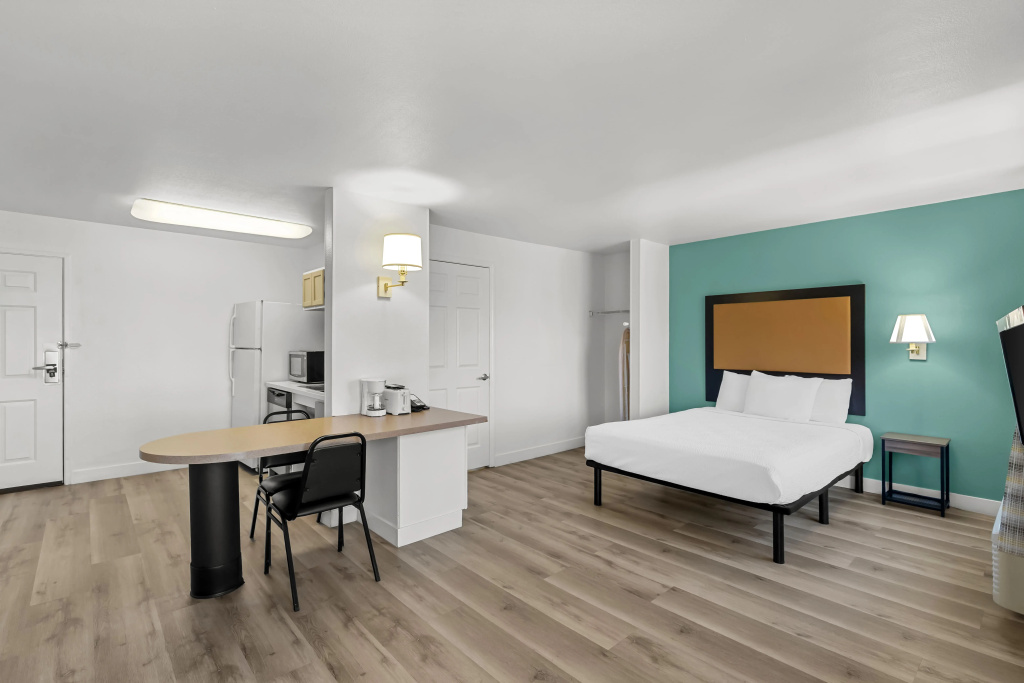 MainStay Suites Las Vegas Flamingo — photo 7