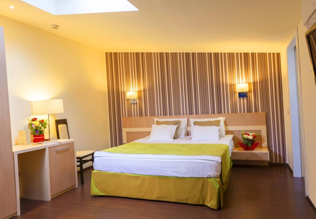 Trianon Hotel — photo 6