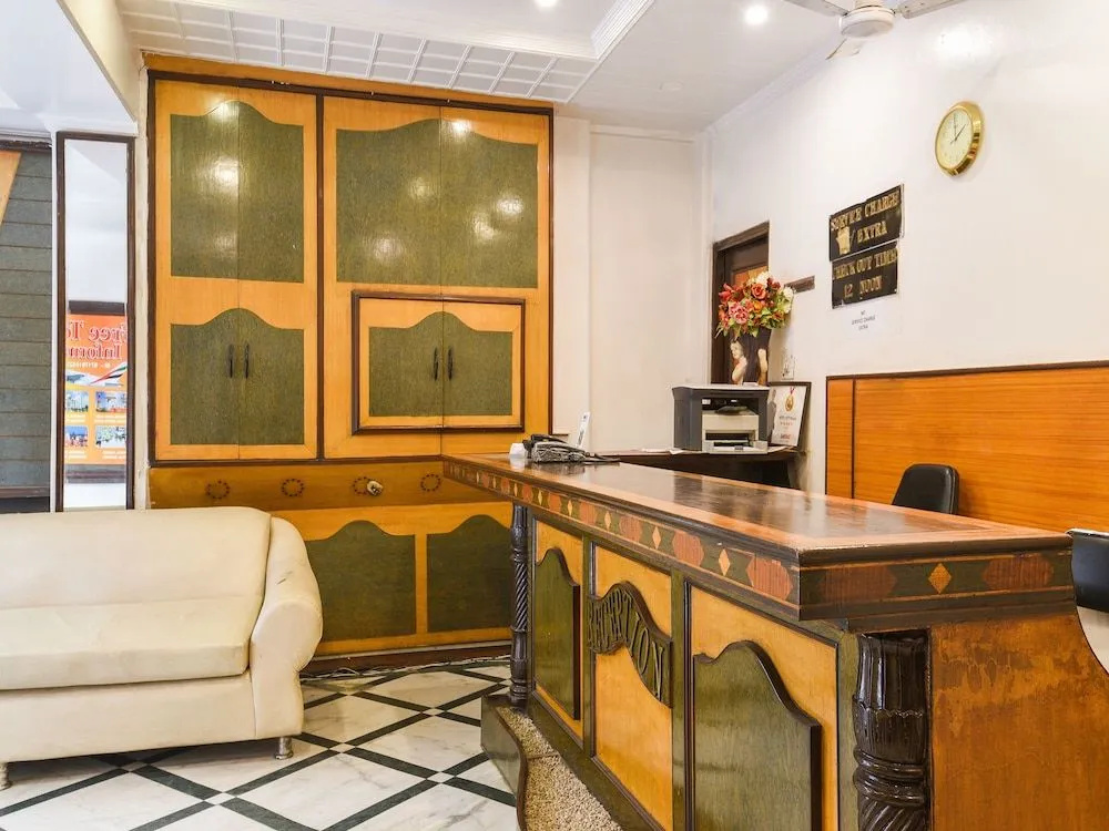 OYO 15835 Hotel City Palace, photo 2