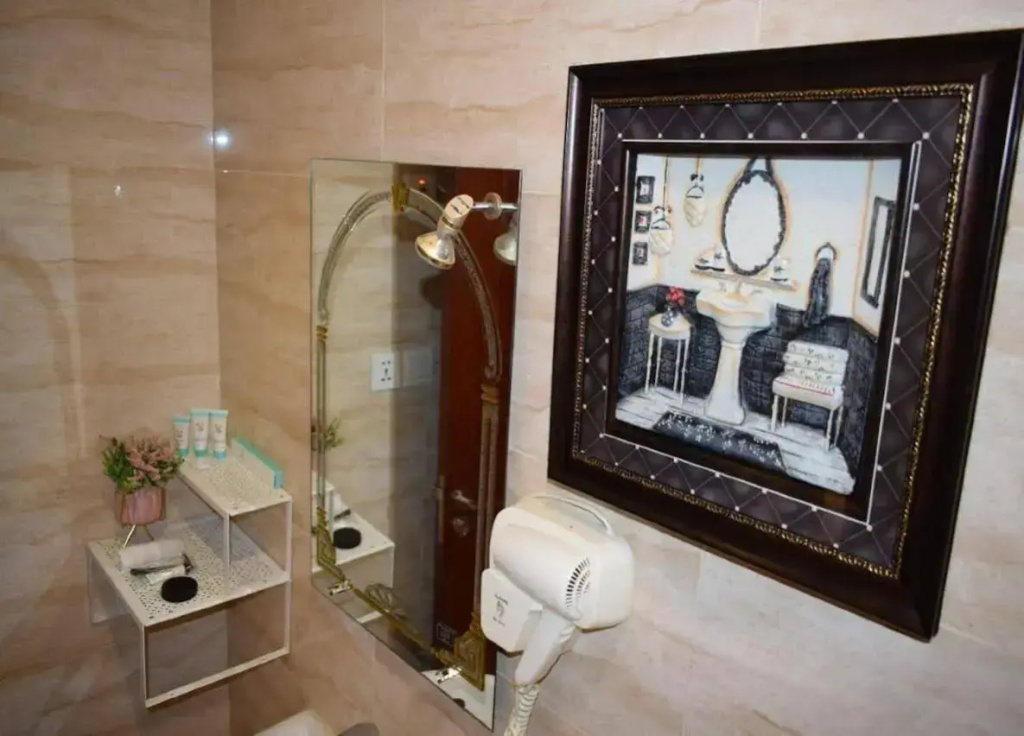 Celine Al Motamaiza Furnished Apartment — photo 8