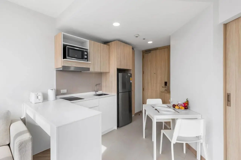 Laguna SkyPark Bang Tao 1 bedroom corner 2520 Apartments — photo 6