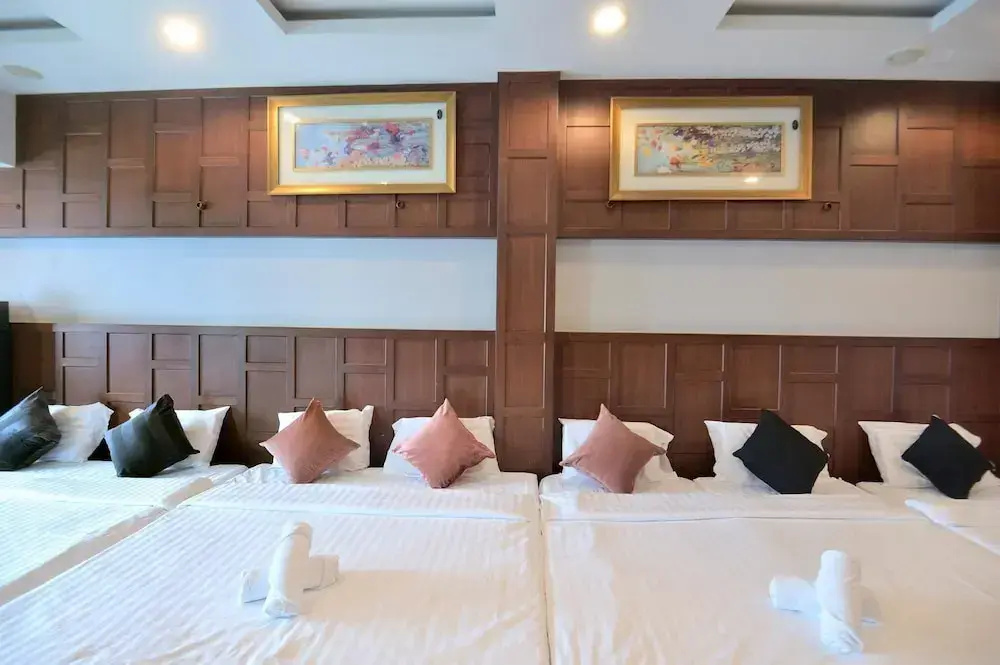 Deco Lux Hotel, photo 4