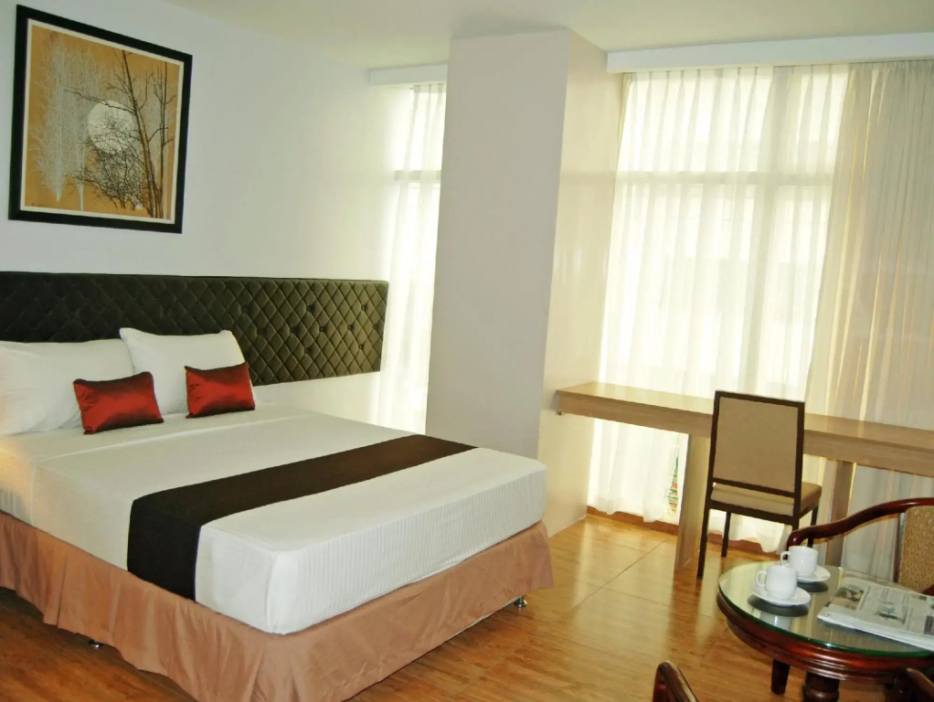 Cebu Capitol Central Hotel & Suites powered by Cocotel — photo 7
