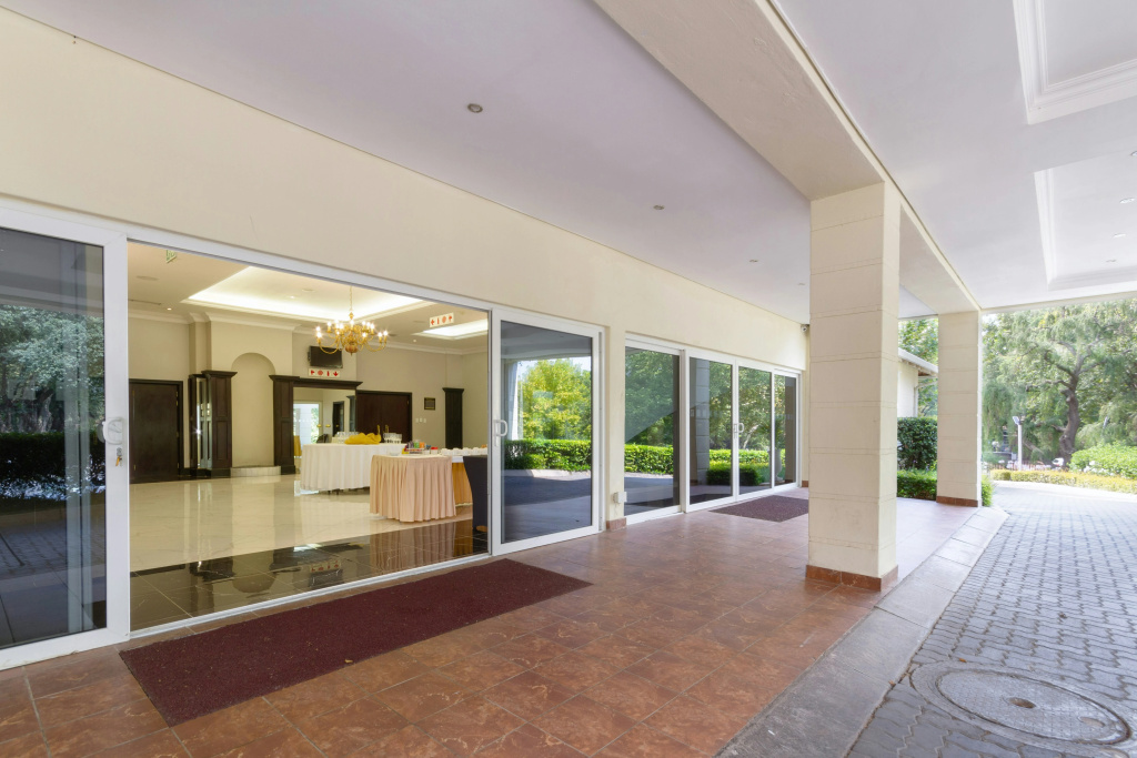 Holiday Inn Johannesburg Sunnyside Park by IHG — photo 8