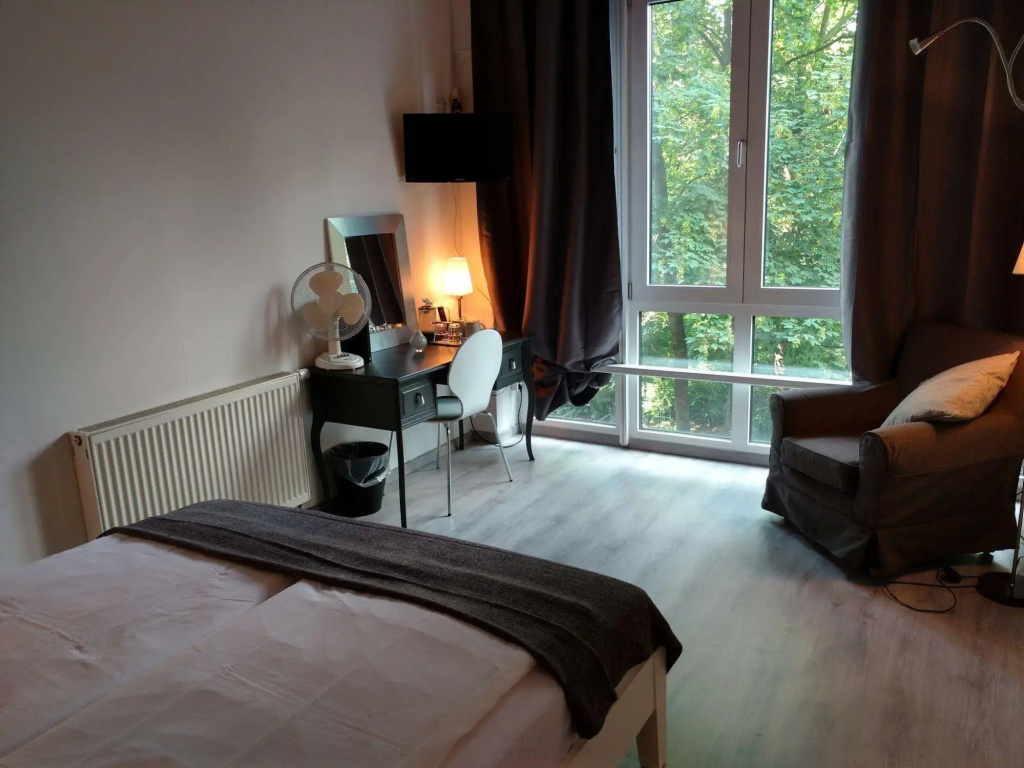 Midi Inn Parkhotel Mitte — photo 5