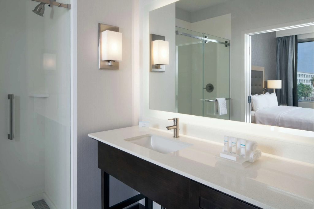 Homewood Suites by Hilton Los Angeles International Airport — photo 8