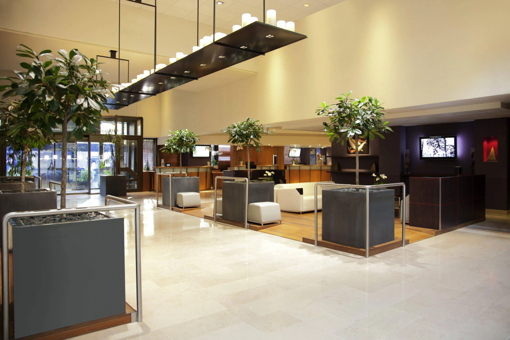 Novotel Paris Les Halles Hotel — photo 2