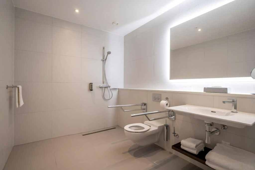PREMIER SUITES PLUS Amsterdam — photo 8