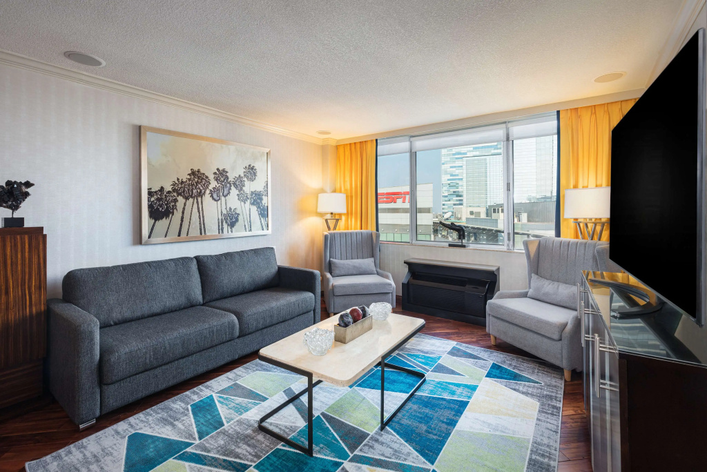 E-Central Downtown Los Angeles Hotel, photo 3