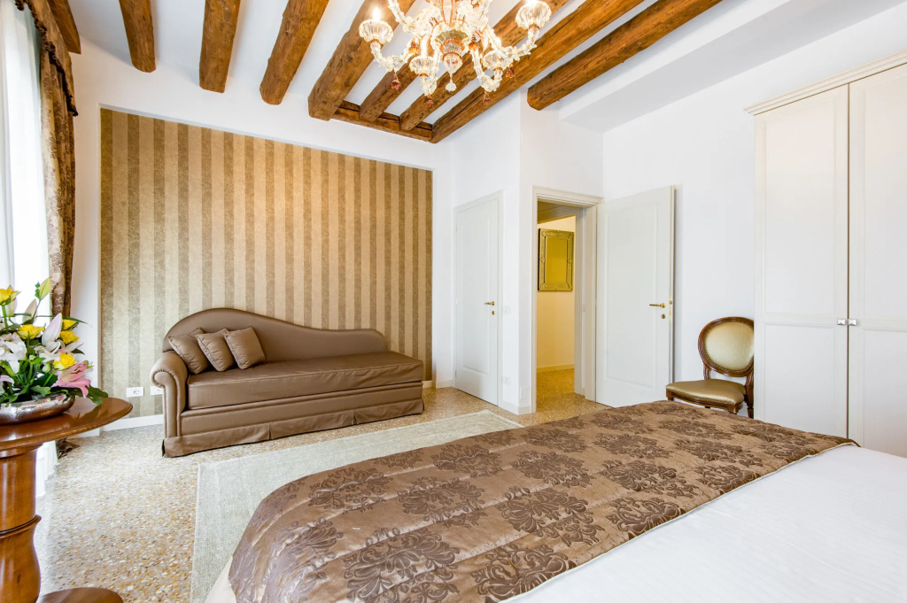 San Teodoro Palace Luxury Apartments — photo 6