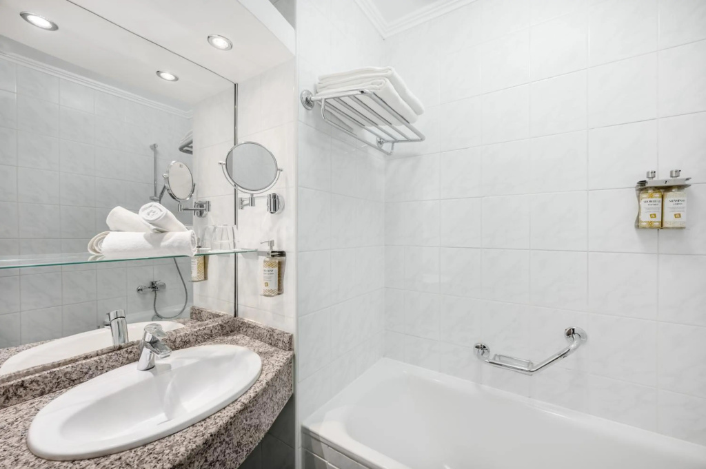 Danubius Hotel Arena — photo 8