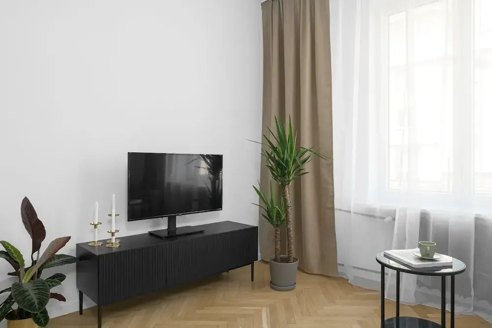 oompH Warsaw Central Vintage Apartment — photo 3